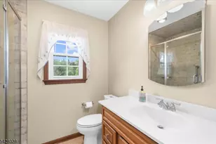 18 Weavers Ln, Readington, NJ 08889 - Photo 19