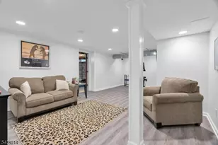 1050 Lawrence Ave, Westfield, NJ 07090 - Photo 29