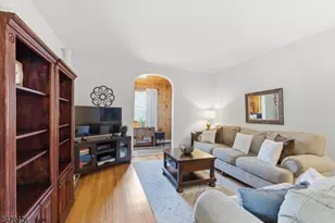 107 Mt Prospect Ave, Clifton, NJ 07013 - Photo 9