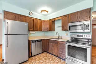 9 Symonds Ln, Lebanon Township, NJ 08826 - Photo 11