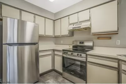 29 Cheswich Court Ondo, Bedminster Township, NJ 07921 - Photo 5