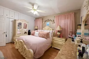 19 Burgess Pl, Passaic, NJ 07055 - Photo 15