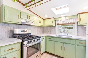172 Cherry Quay Rd, Brick Twp., NJ 08723 - Photo 13