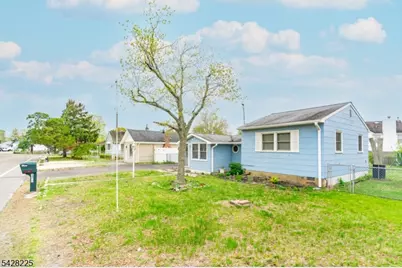 172 Cherry Quay Rd, Brick Twp., NJ 08723 - Photo 5