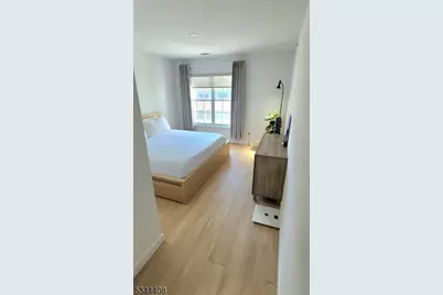 7 Soho Dr #115, Jersey City, NJ 07305 - Photo 5