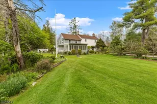 685 Woodglen Rd, Lebanon Township, NJ 08826 - Photo 3