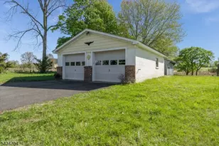 123 Lilac Dr, Clinton Township, NJ 08801 - Photo 25