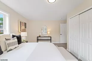 128 Big Piece Rd, Fairfield, NJ 07004 - Photo 31