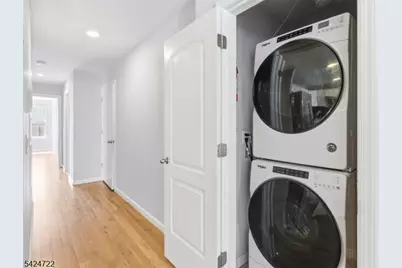 262 2nd Ave, Newark, NJ 07107 - Photo 9