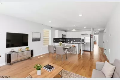 262 2nd Ave, Newark, NJ 07107 - Photo 3