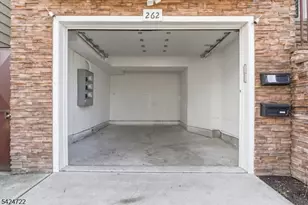262 2nd Ave, Newark, NJ 07107 - Photo 19