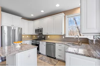 70 Hartley Ln, Bernards Township, NJ 07920 - Photo 11