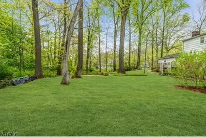 78 Ambar Pl, Bernardsville, NJ 07924 - Photo 33