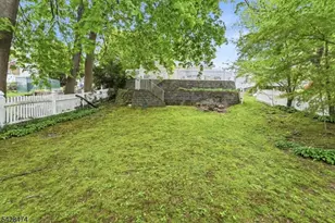 144 Crestwood Ave, Nutley, NJ 07110 - Photo 23