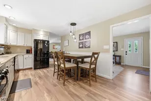 71 Hackberry Pl, Clifton, NJ 07013 - Photo 9
