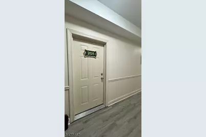 15-19 Tichenor Ln #205, Newark, NJ 07114 - Photo 3