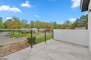 52 Congressional Pkwy, Livingston, NJ 07039 - Photo 47