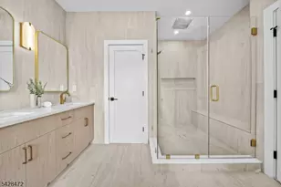 52 Congressional Pkwy, Livingston, NJ 07039 - Photo 23