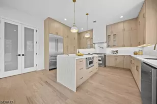 52 Congressional Pkwy, Livingston, NJ 07039 - Photo 13