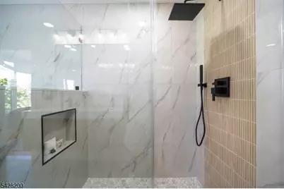 415 Mount Prospect Ave, Clifton, NJ 07012 - Photo 33