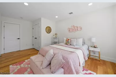 415 Mount Prospect Ave, Clifton, NJ 07012 - Photo 23