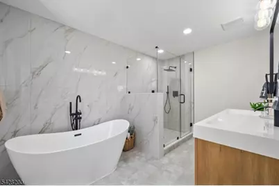 415 Mount Prospect Ave, Clifton, NJ 07012 - Photo 35