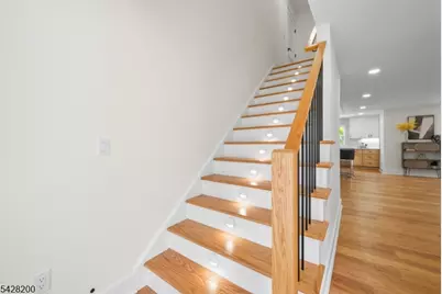 415 Mount Prospect Ave, Clifton, NJ 07012 - Photo 17