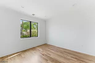 95 Huron Ave, Clifton, NJ 07013 - Photo 23