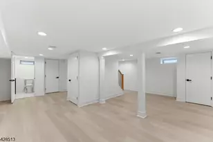 95 Huron Ave, Clifton, NJ 07013 - Photo 37