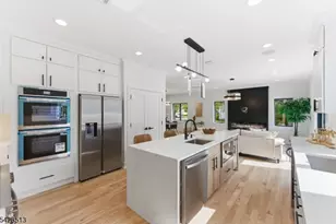 95 Huron Ave, Clifton, NJ 07013 - Photo 13