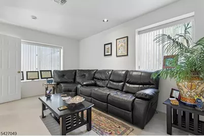 45 Colton Cir, West Orange Township, NJ 07052 - Photo 15