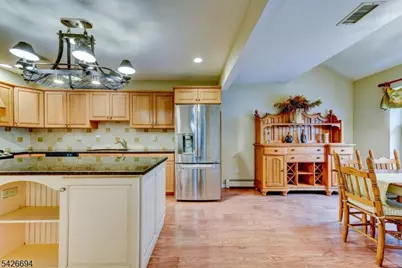 7 Matthew Rd, Wayne, NJ 07470 - Photo 13