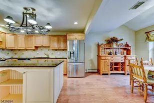 7 Matthew Rd, Wayne, NJ 07470 - Photo 13