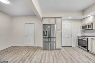 318 S 7th St, Elizabeth, NJ 07202 - Photo 3