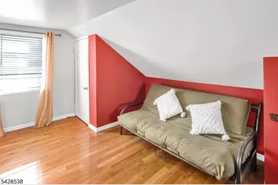 120 Livingston Rd, Linden, NJ 07036 - Photo 23
