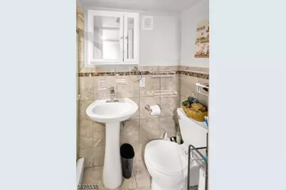 120 Livingston Rd, Linden, NJ 07036 - Photo 21