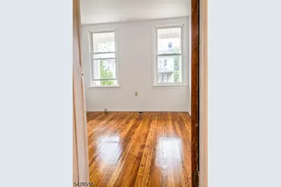 236 Shafer Ave, Phillipsburg, NJ 08865 - Photo 5