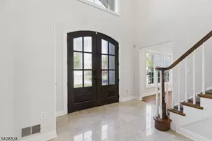 49 Hall Dr, Clark Township, NJ 07066 - Photo 5