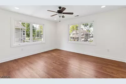 49 Hall Dr, Clark Township, NJ 07066 - Photo 29