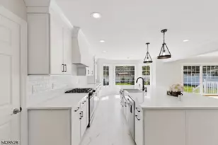 49 Hall Dr, Clark Township, NJ 07066 - Photo 9