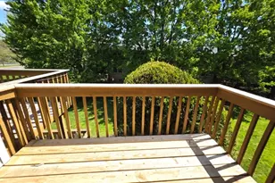 1030 Robin Rd, Hillsborough Township, NJ 08844 - Photo 23