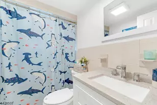31 Roome St, Lincoln Park, NJ 07035 - Photo 13