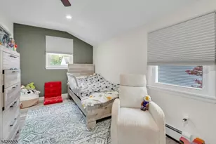 31 Roome St, Lincoln Park, NJ 07035 - Photo 17