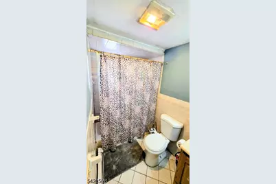 7 Barnard Pl, North Arlington, NJ 07031 - Photo 15