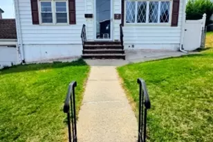 7 Barnard Pl, North Arlington, NJ 07031 - Photo 3
