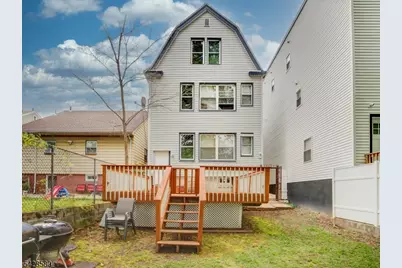 564 Sanford Ave, Newark, NJ 07106 - Photo 3
