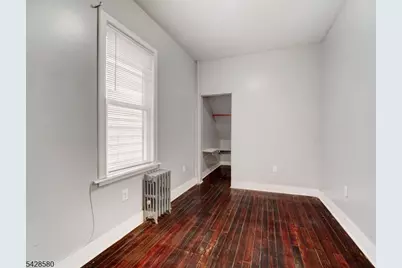 564 Sanford Ave, Newark, NJ 07106 - Photo 15