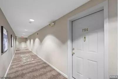 406 Jefferson Court #PH6, Edgewater, NJ 07020 - Photo 1