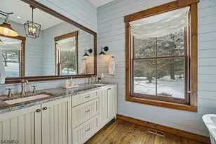 89 Mosle Rd, Peapack Gladstone Boro, NJ 07931 - Photo 11