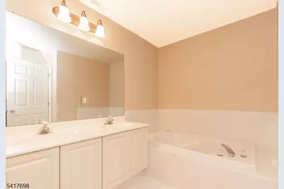 4 Eagles Nest Ln, Hardyston Township, NJ 07419 - Photo 11